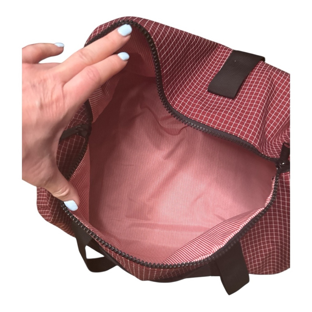 Herschel Supply Company Burgundy Wine Grid Duffel with Black Straps Gym, Weekend - Picture 4 of 4